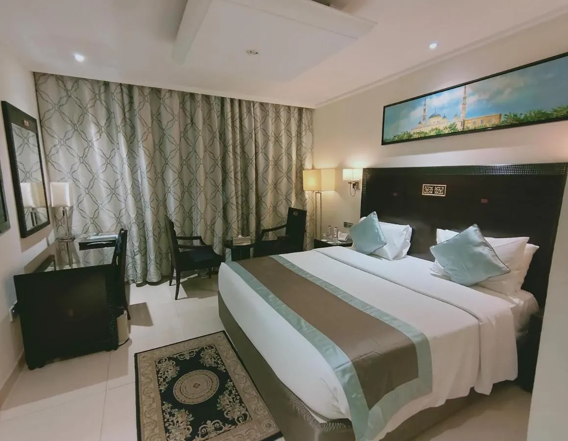Smana Hotel Al Raffa Dubai