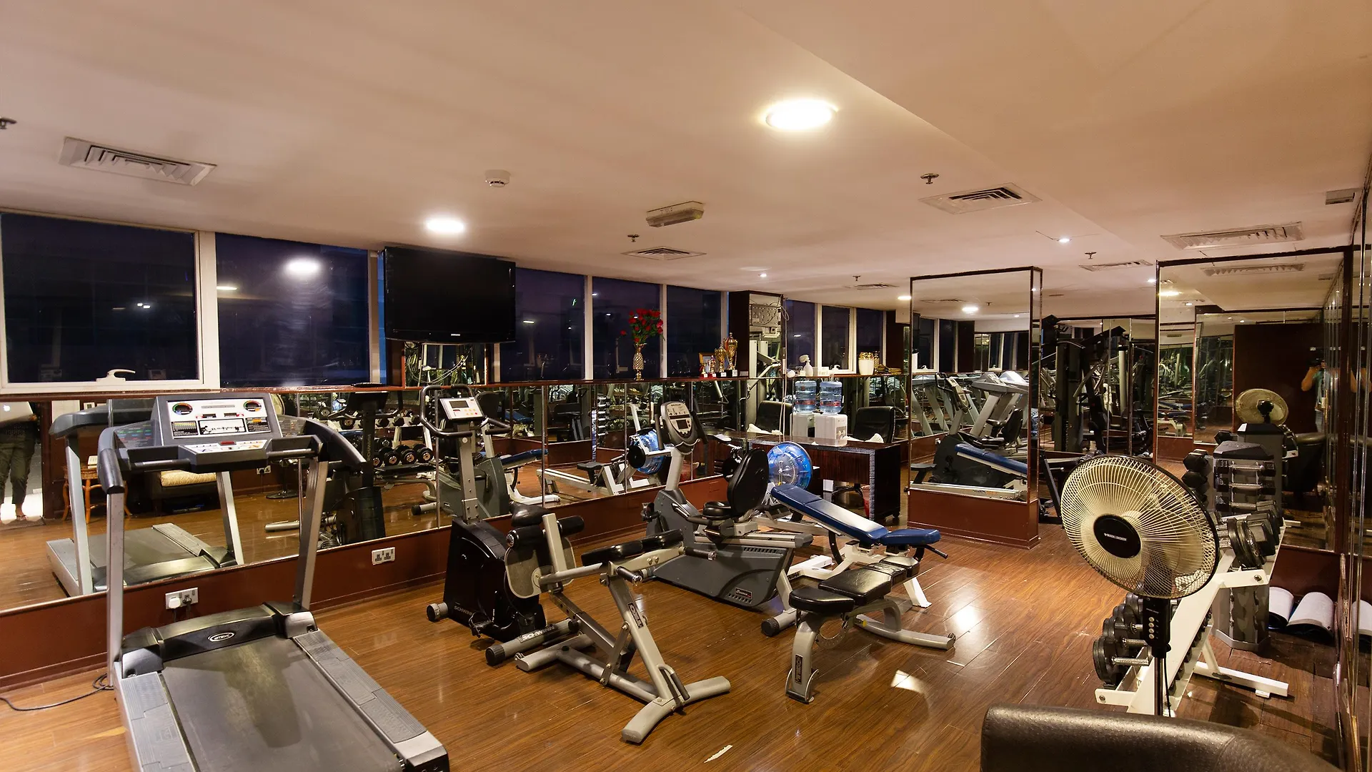 Smana Hotel Al Raffa Dubai 3*,