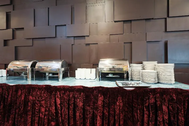 Smana Hotel Al Raffa Dubai