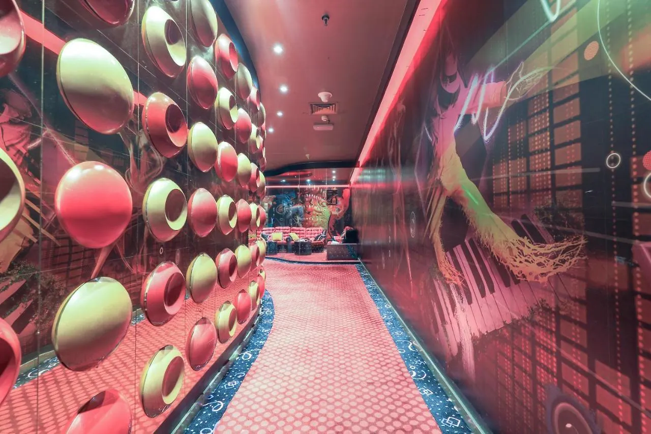 Smana Hotel Al Raffa Dubai